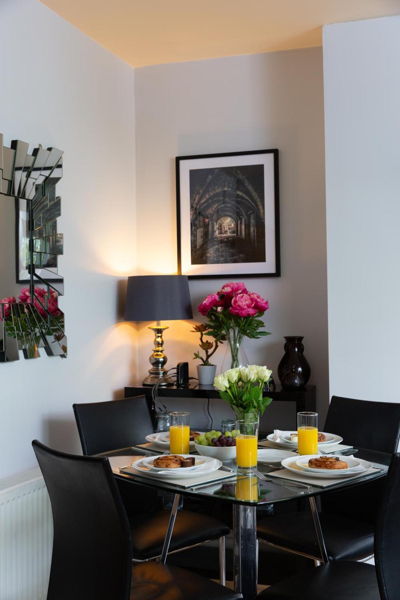 Bootham Court Grade II Duplex Apartment With Free Parking & Wi-Fi - Sleeps 2-6 People York Eksteriør bilde
